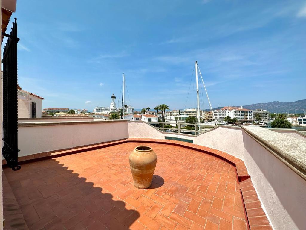 Cargols De Mar Villa Empuriabrava Eksteriør bilde