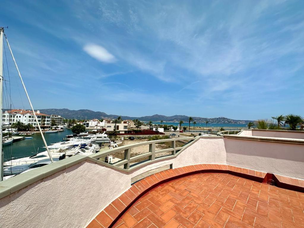 Cargols De Mar Villa Empuriabrava Eksteriør bilde