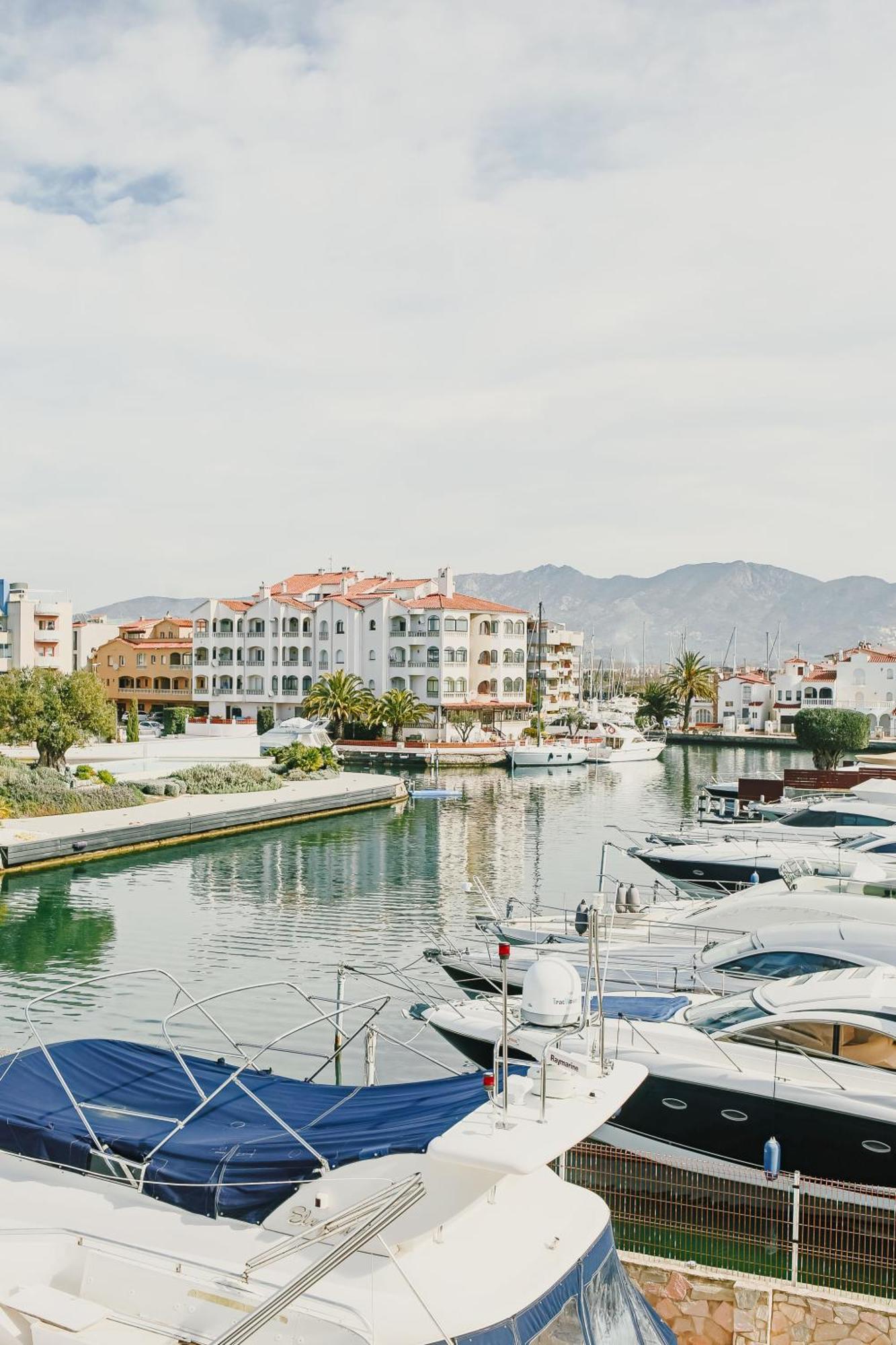Cargols De Mar Villa Empuriabrava Eksteriør bilde